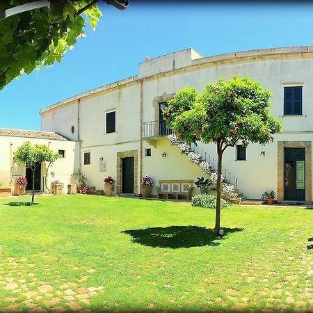 Villa Immacolatella B&B Paceco Bagian luar foto