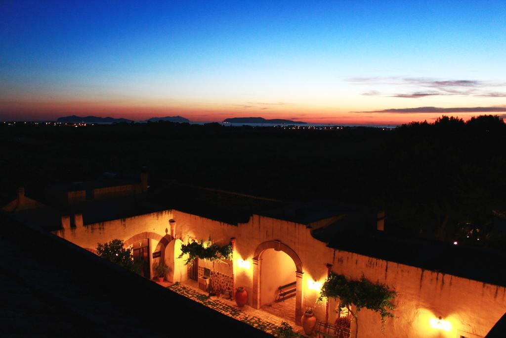 Villa Immacolatella B&B Paceco Ruang foto