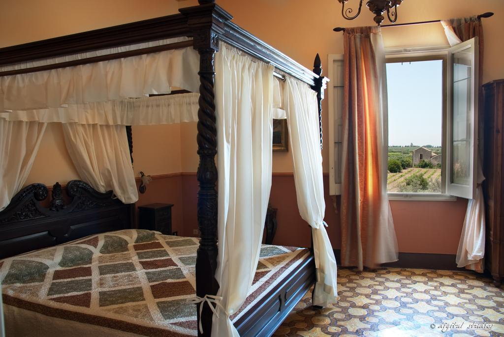Villa Immacolatella B&B Paceco Bagian luar foto