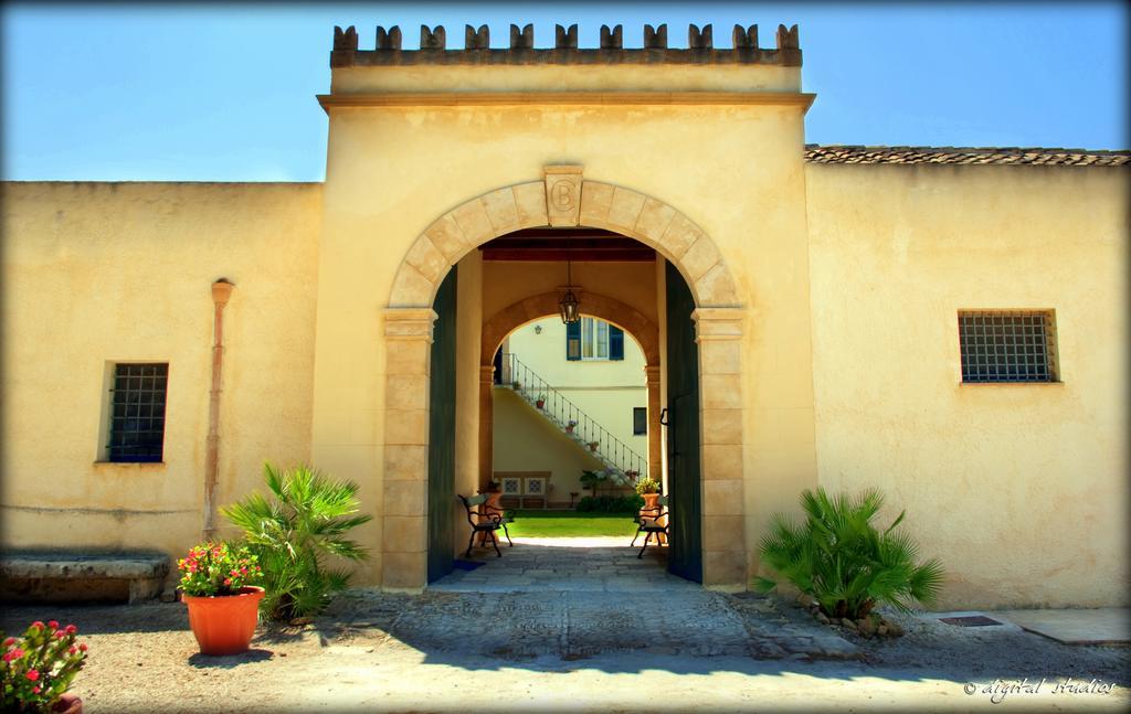 Villa Immacolatella B&B Paceco Bagian luar foto